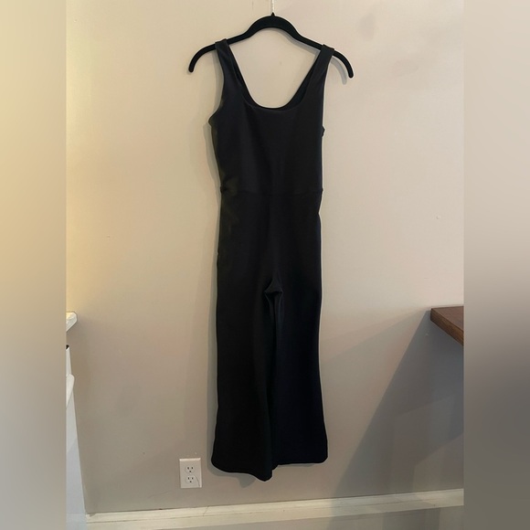 Old Navy Active Black Tank Athletic Jumper with Flare Bottoms - Picture 1 of 5